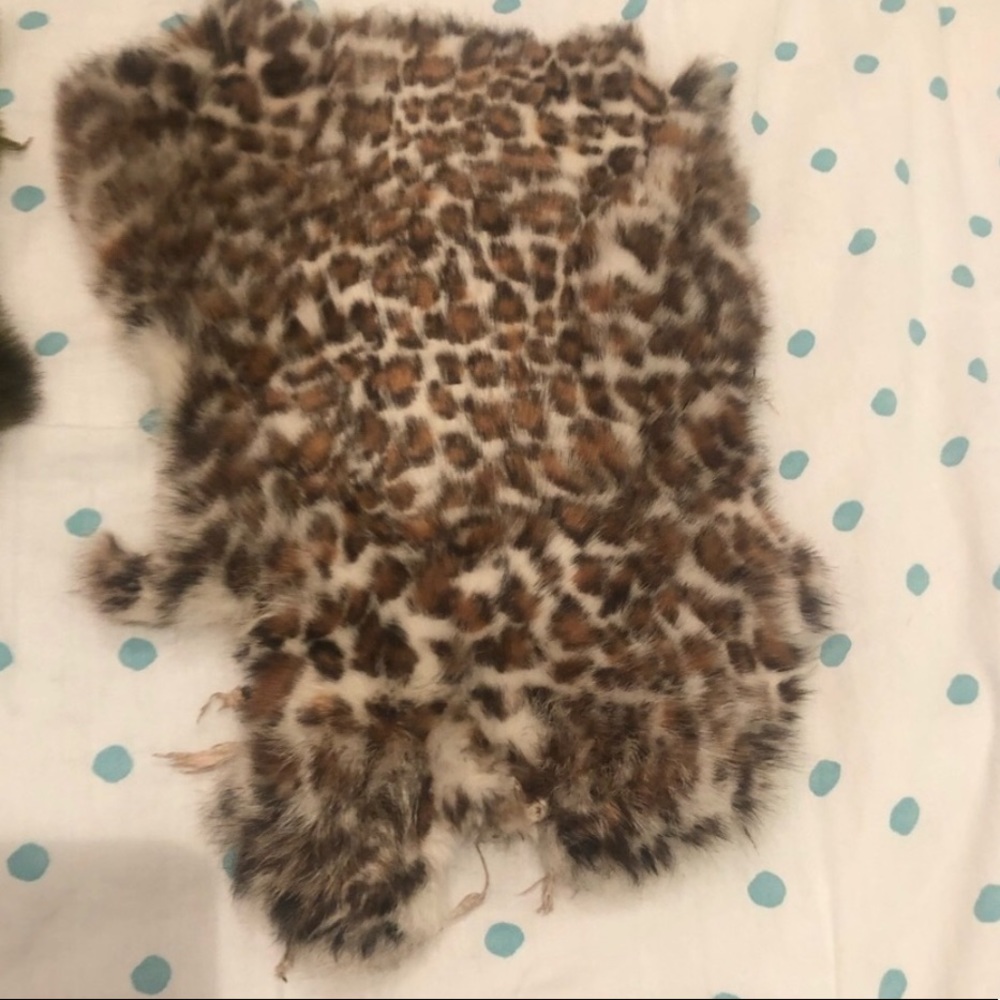 Cheetah colored bunny real hide/real fur